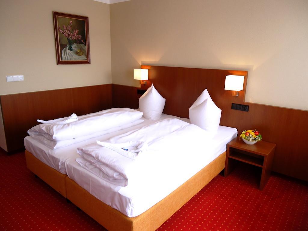 Hotel Gasthof Posthalter Цвизель Номер фото